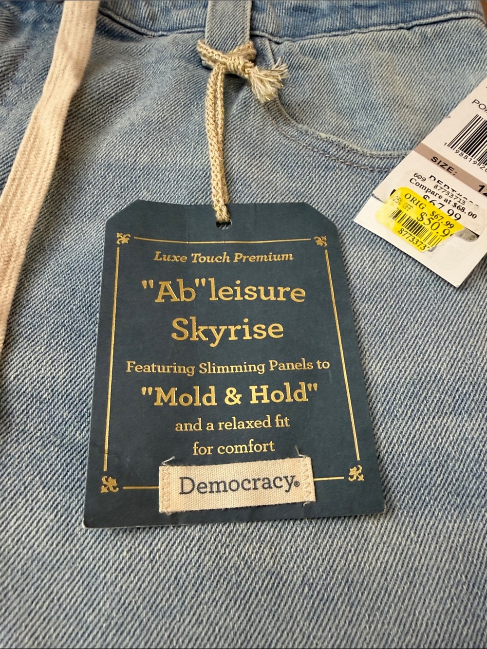 Democracy Light Blue Denim Women's Drawstring tie Shorts - Picture 2 of 13